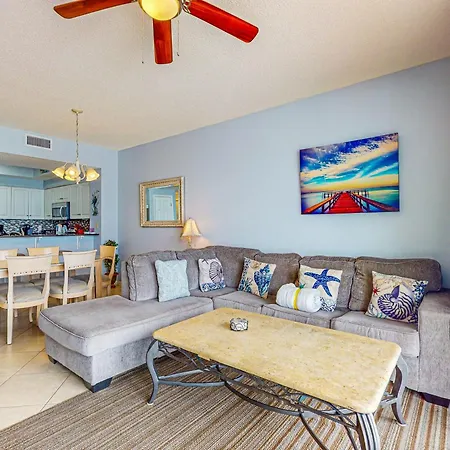 Majestic Sun B513 Apartment